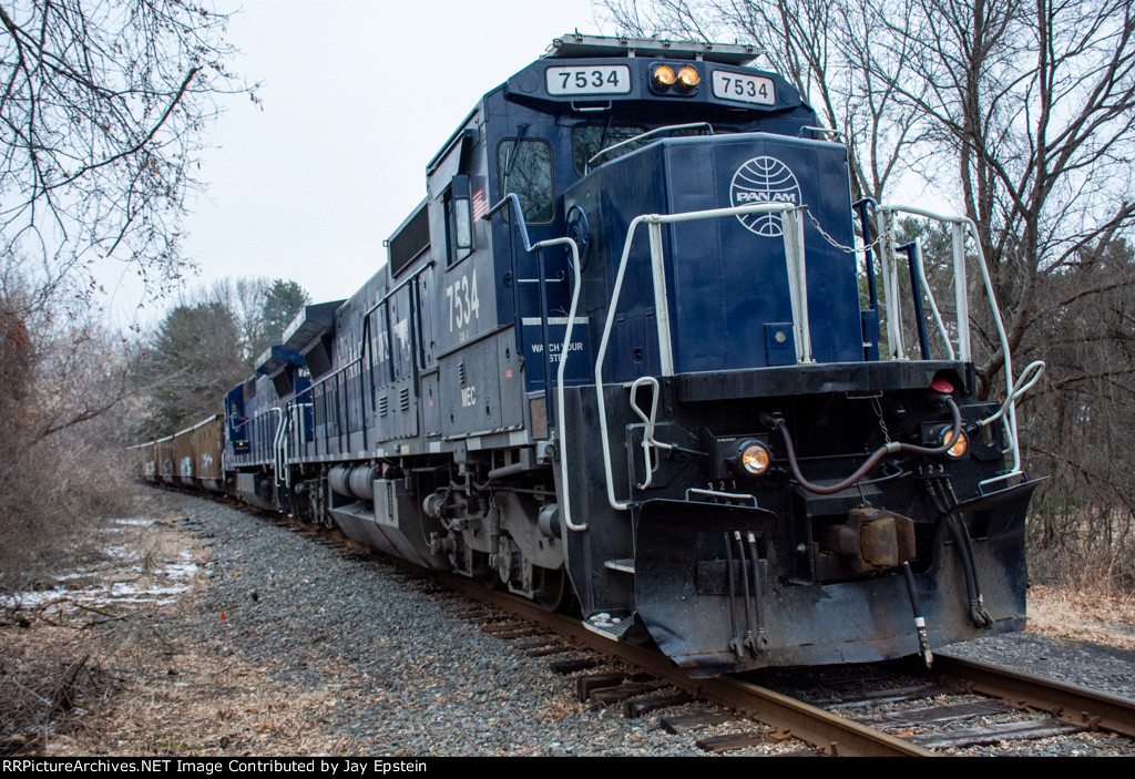 MEC 7534 leads BOPW west at River Road